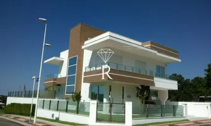 Casa com 4 quartos para alugar no Lagoa da Conceição, Florianópolis  por R$ 29.000