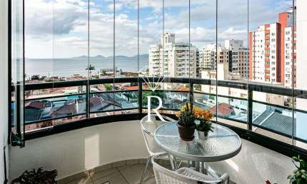 Apartamento com 3 quartos à venda no Balneário, Florianópolis  por R$ 1.980.000