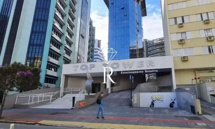 Ponto comercial para alugar no Centro, Florianópolis  por R$ 17.000