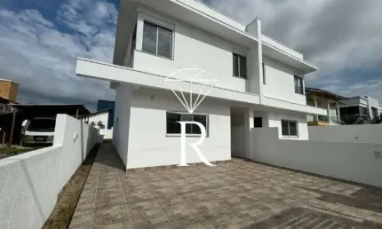 Casa com 3 quartos para alugar no Campeche, Florianópolis  por R$ 8.000