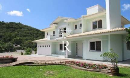 Casa com 5 quartos para alugar no Ratones, Florianópolis  por R$ 17.500