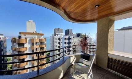 Apartamento com 3 quartos à venda na Agronômica, Florianópolis  por R$ 3.200.000