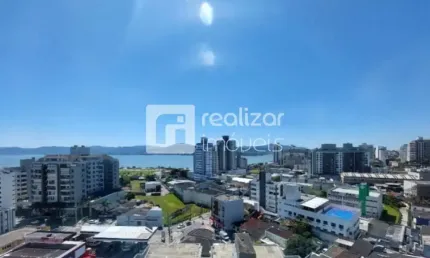 Apartamento com 3 quartos à venda no Balneário, Florianópolis  por R$ 990.000