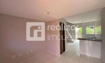 Casa com 2 quartos para alugar no Córrego Grande, Florianópolis  por R$ 4.350