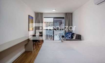 Apartamento com 1 quarto para alugar no Córrego Grande, Florianópolis  por R$ 4.500