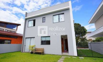 Casa em condomínio fechado com 3 quartos para alugar no Campeche, Florianópolis  por R$ 10.000