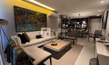 Apartamento com 2 quartos para alugar em Jurerê Internacional, Florianópolis  por R$ 18.000