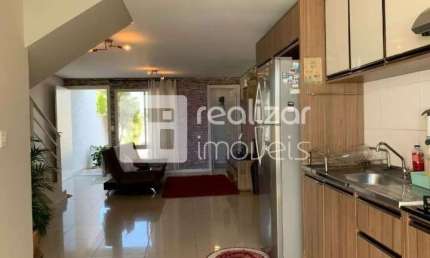 Casa com 3 quartos para alugar no Campeche, Florianópolis  por R$ 6.800