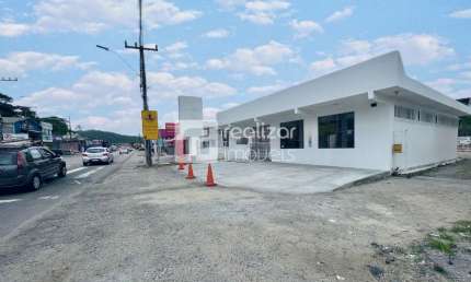 Ponto comercial para alugar no Rio Tavares, Florianópolis  por R$ 10.000