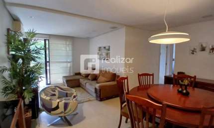 Apartamento com 3 quartos para alugar no João Paulo, Florianópolis  por R$ 5.400