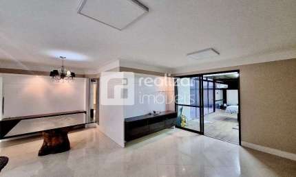 Apartamento com 3 quartos para alugar no Centro, Florianópolis  por R$ 13.500