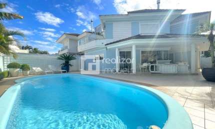 Casa com 4 quartos para alugar em Jurerê Internacional, Florianópolis  por R$ 22.000