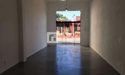 Sala comercial para alugar no Ipiranga, São José  por R$ 2.500