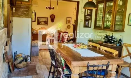 Casa com 3 quartos para alugar no Rio Tavares, Florianópolis  por R$ 6.500