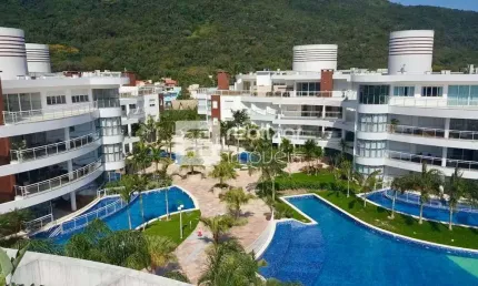 Apartamento com 4 quartos para alugar no Cachoeira do Bom Jesus, Florianópolis  por R$ 14.000