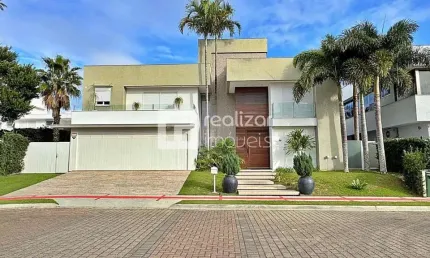 Casa com 5 quartos à venda em jurerê internacional, florianópolis  por r$ 7.800.000