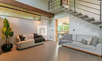 Casa com 3 quartos para alugar no Rio Tavares, Florianópolis  por R$ 13.000