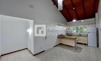 Apartamento com 2 quartos para alugar no lagoa da conceição, florianópolis  por r$ 3.400