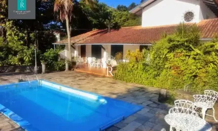 Casa com 3 quartos à venda no Lagoa da Conceição, Florianópolis  por R$ 5.000.000