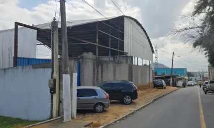 Barracão / Galpão / Depósito à venda na Rua Um, 911, Maracanã, Cariacica