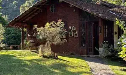 Belíssima oportunidade na estrada Mury - Lumiar disponível para venda