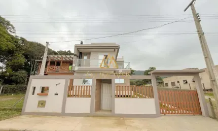 Casa com vista panorâmica para a Praia da Vila, bairro Vila Nova