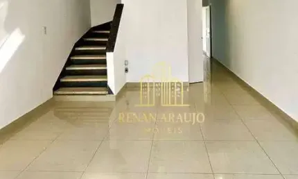 Casa comercial com 5 salas para alugar na Rua Pio XI, Alto de Pinheiros, São Paulo