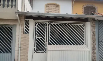 Sobrado para Venda em Guarulhos, Vila Nova Bonsucesso, 3 dormitórios, 1 suíte, 2 banheiros, 2 vagas
