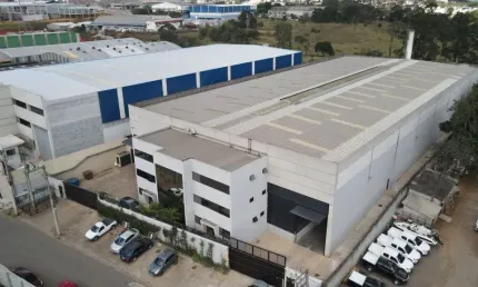 Barracão / Galpão / Depósito com 6 salas para alugar na Rua Alfa, 149, Una, Itaquaquecetuba
