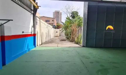 Barracão / Galpão / Depósito com 3 salas para alugar na Rua Agostinho Gomes, 2183, Ipiranga, São Paulo