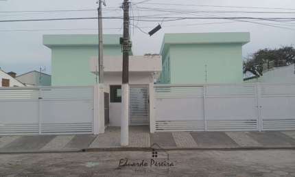 Sobrado em condomínio a venda  no bairro Nova Itanhaém- Praia