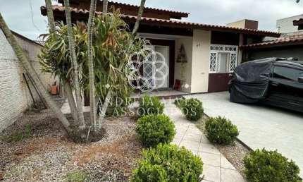 Casa com 2 quartos à venda no Centro, Tijucas 