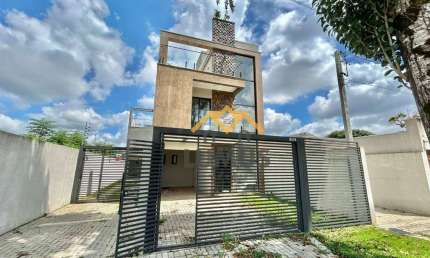 Sobrado com 3 dormitórios à venda, 146 m² por R$ 789.000 - Fazendinha - Curitiba/PR