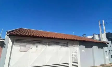 Casa à Venda em Jardim Parati - 3 Dormitórios e 2 Suítes