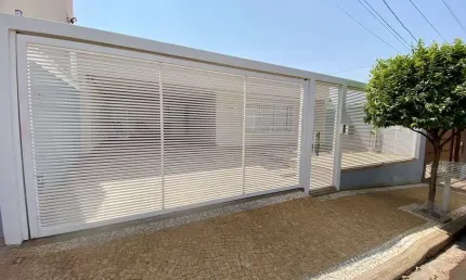 Casa com 3 quartos à venda no Alto Cafezal, Marília 