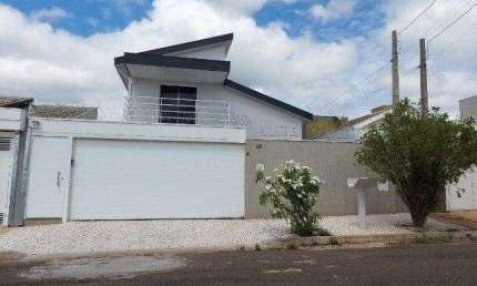 Casa com 3 quartos à venda no Jardim Florença, Marília 