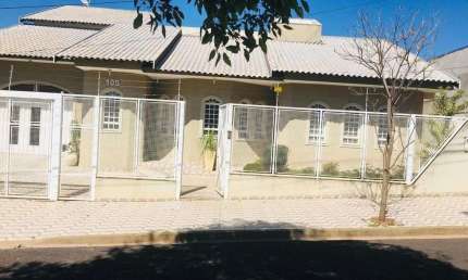 Casa com 5 quartos à venda no Jardim Nazareth, Marília 
