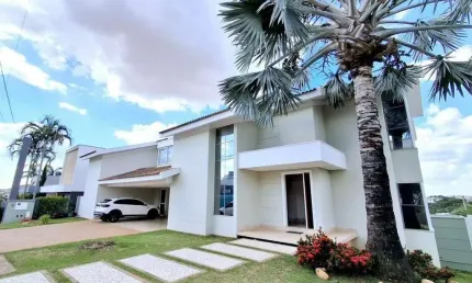 Casa com 4 quartos para alugar no Jardim Alvorada, Marília 