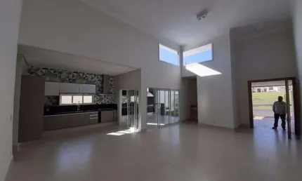 Casa com 3 quartos para alugar no Esmeralda Residence II, Marília 