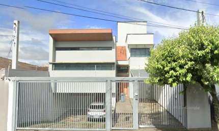 Casa com 3 quartos para alugar no Jardim Maria Izabel, Marília 