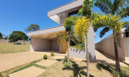 Casa com 3 quartos à venda no Residencial Vale Verde, Marília 