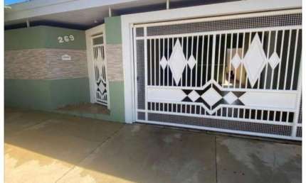 Casa com 3 quartos à venda no Jardim Sasazaki, Marília 