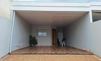 Casa com 3 quartos à venda no Jardim Sasazaki, Marília 