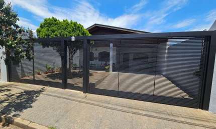 Casa com 3 quartos à venda no Jardim Alvorada, Marília 