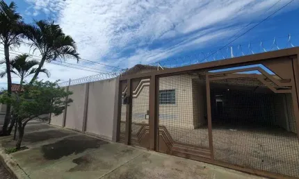 Casa com 3 quartos à venda no Jardim Santa Clara, Marília 