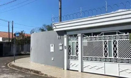 Casa à venda em marília: 2 dorms, 1 suíte, bairro eduardo andrade