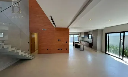Casa de Condomínio à Venda no Jardim Esmeralda, Marília – 248m²