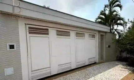 Casa à Venda no Novo Horizonte, Marília | 3 Dorms, 220m², R$550mil