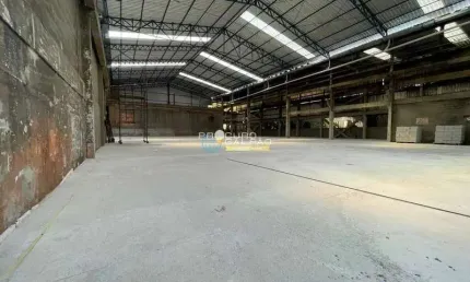 Galpão com 7.191 m² de área total – módulos disponíveis para locação