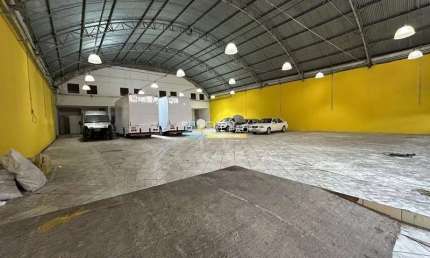 Galpão de 1000 m² para Alugar em Santo André com Ótima Localização